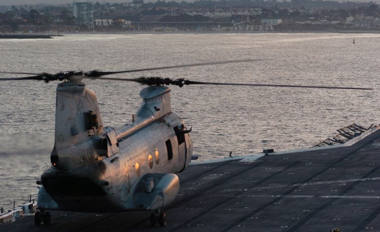 Image: U.S.M.C CH-46E Sea Knight Helicopter