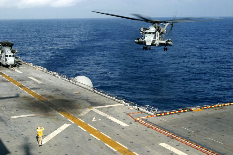 Image: United States Marine Corps CH53E Sea Stallion Helicopter