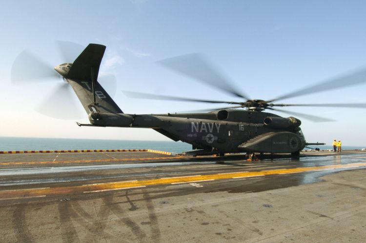 Image: United States Marine Corps MH-53E Sea Dragon Helicopter