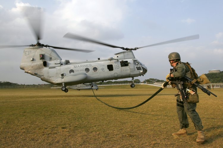 Image: U.S.M.C. CH-46E Sea Knight Helicopter