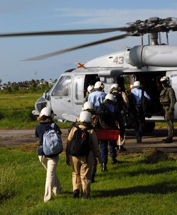 Image: United States Navy MH-60S Seahawk Helicopter